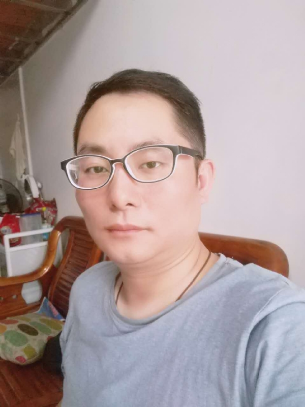 流星的尾巴的第一张照片--宁德相亲网