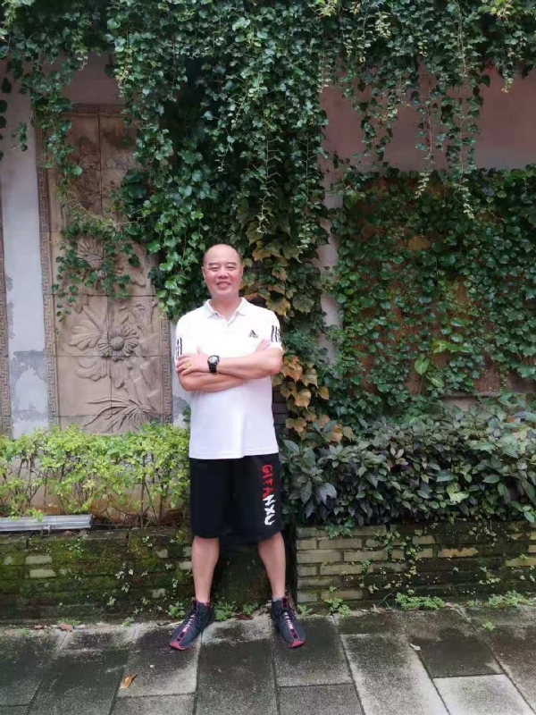 李国伟的第五张照片--宁德相亲网