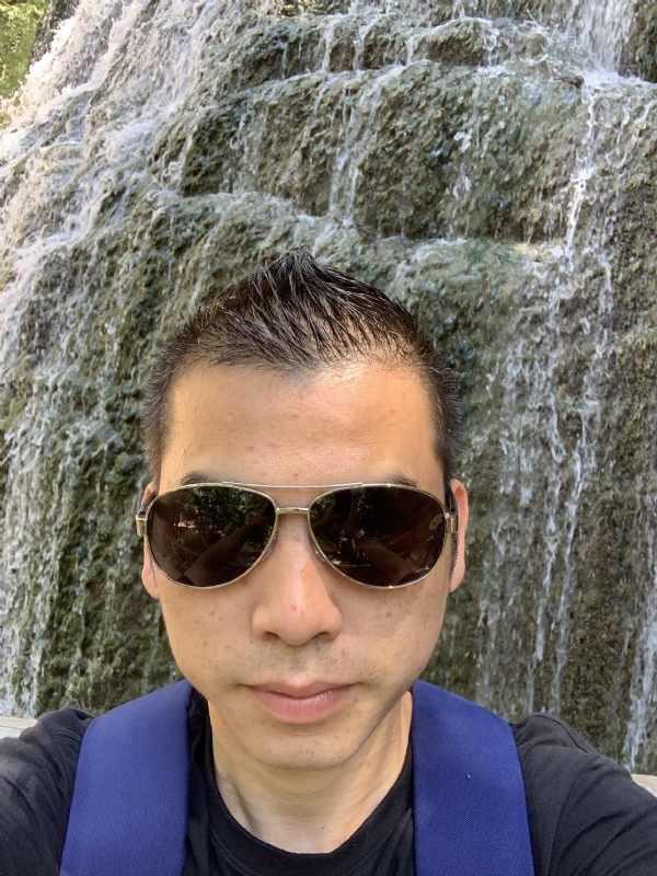 高兴的第二张照片--宁德相亲网
