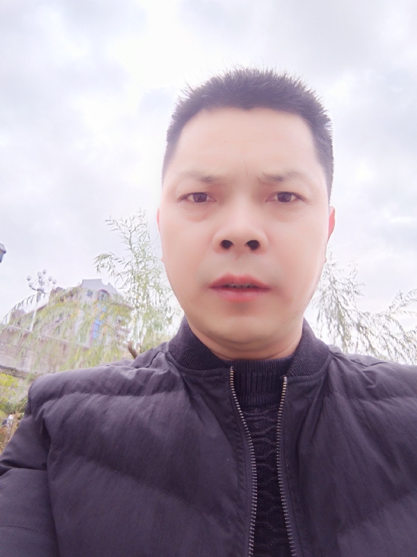 随缘的第一张照片--宁德相亲网