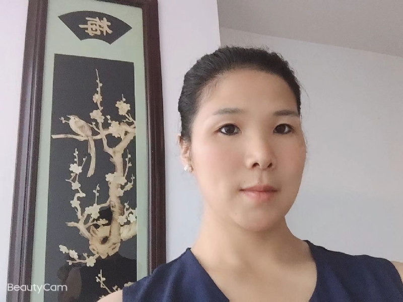 微笑的第一张照片--宁德相亲网