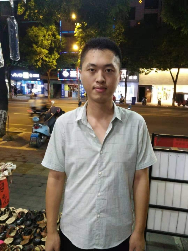 单身的雄鹰的第一张照片--宁德相亲网