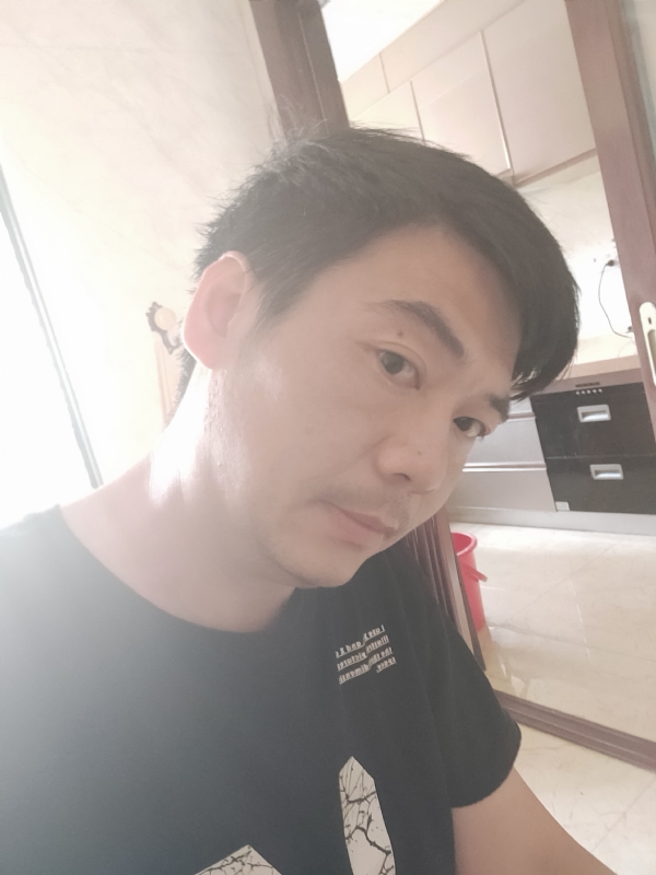 漫步的第一张照片--宁德相亲网