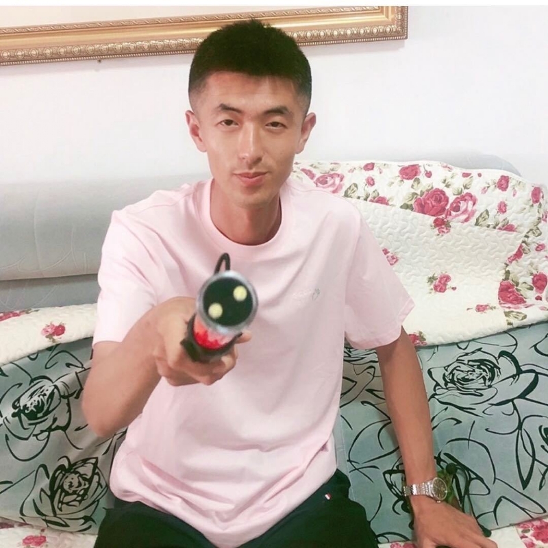 转身留下孤独的她的第二张照片--宁德相亲网