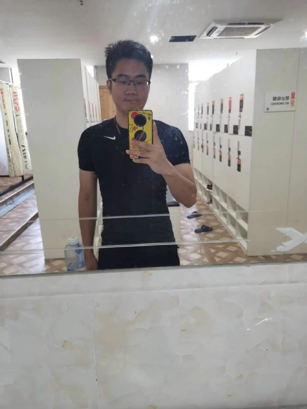 习惯发呆的第一张照片--宁德相亲网