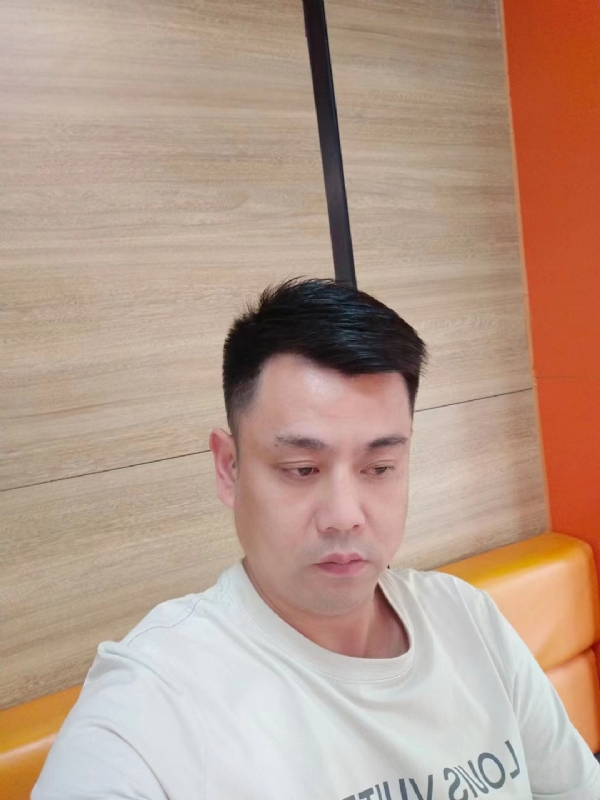 不知道的第三张照片--宁德相亲网