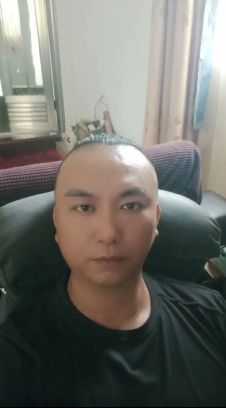 施逸森的第一张照片--宁德相亲网