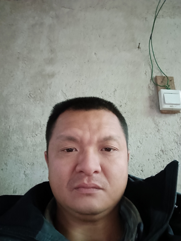 兰成龙的第四张照片--宁德相亲网