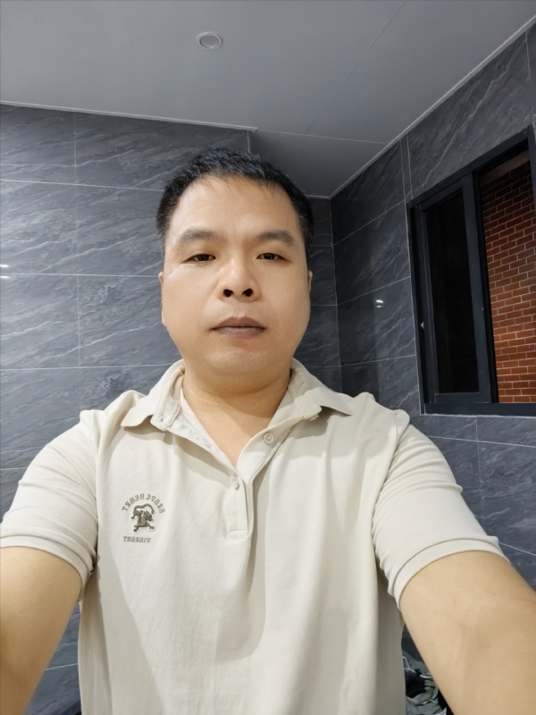 刘两水的第一张照片--宁德相亲网