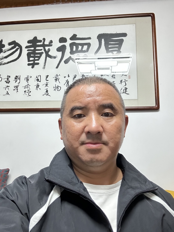 沉稳世界的第一张照片--宁德相亲网